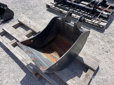 JCB A980/90010 2 in Excavator Bucket