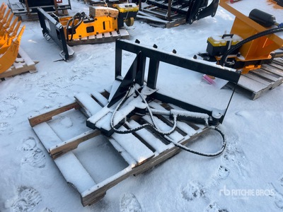 2025 GIYI GY-TP25 Skid Steer Post Puller (Unused)