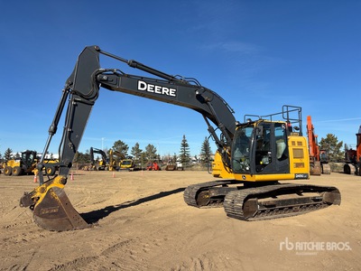 2017 John Deere 245G LC Tracked Excavator
