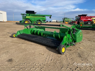 2019 John Deere 615P Combine Pickup Header
