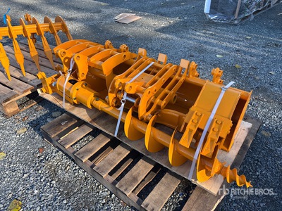 Quantity of (8) 2025 GIYI Cat 301 VCA-8 Mini Excavator Attachments Accessoire divers pour excavatrice (Unused)