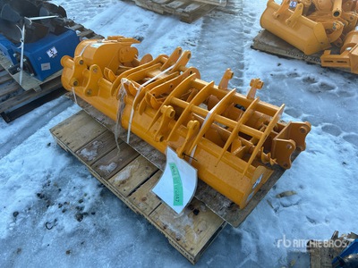 Quantity of (8) 2025 GIYI Cat 301 VCA-8 Mini Excavator Attachments (Unused)