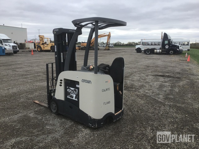 MONTACARGAS ELéCTRICO CROWN RC554040