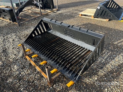 2025 GIYI GY-RB66 66 in Skeleton Skid Steer Bucket (Unused)