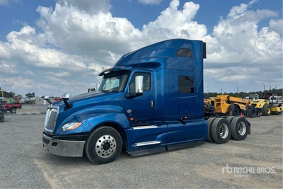 2019 International LT625 6x4 T/A Sleeper Truck Tractor