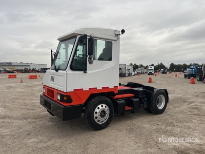 2018 Ottawa T2 4x2 Spezial-Sattelzug