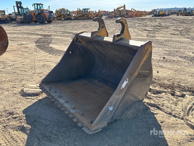 Brandt 66 in Q/C Cleanup Benna per escavatore - Fits John Deere 250G/290G