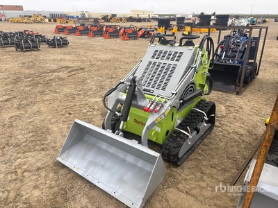 2025 STARVOX SV-480 Mini لودر بجنزير (Unused)