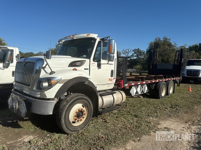 2013 International WorkStar 7400 6x4 6x4 Table Top Truck