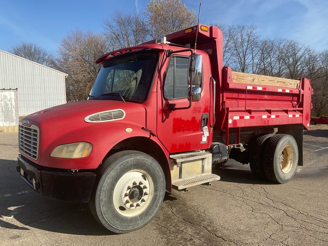 2006 Freightliner M2 106 4x2 S/A Dump Truck