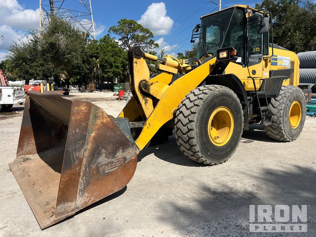 CARGADOR FRONTAL KOMATSU WA2708