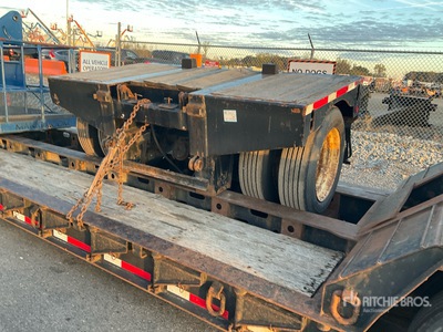 2001 Trail King Booster Axle