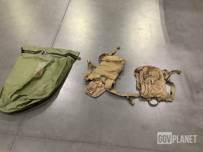 (54) Hydration Carriers & (79) Main Pack Waterproofing Liners