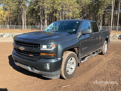 2018 Chevrolet Silverado 1500 4x4 Crew Cab Pickup