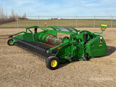 John Deere 615P 15 ft Encabezado de recogida combinada