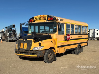 2009 International PB405 4x2 30-Seat School を見 Bus