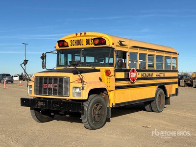 1997 GMC B7 4x2 36-Seat School Autobús