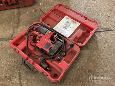 Milwaukee Magnetic Drill