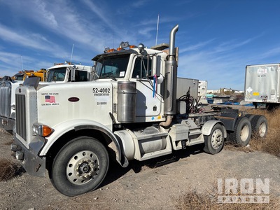 2005 Peterbilt 378 6x4 تراكتور شاحنة نهارية (ثنائية المحور) (Inoperable)