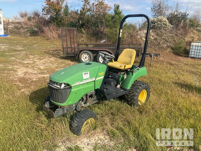 John Deere 2350 4WD Allzwecktraktor (Inoperable)
