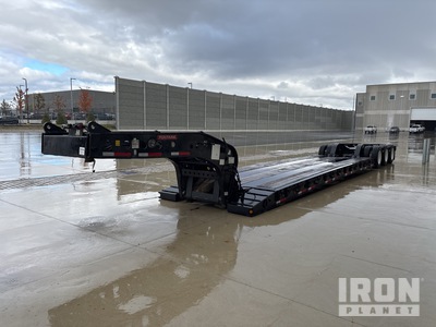 2015 Fontaine 69000 lb Tri/A 28 ft Extendable Single Drop Removable Gooseneck Góndola