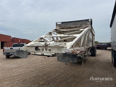 2015 Manac T/A Belly Dump Trailer