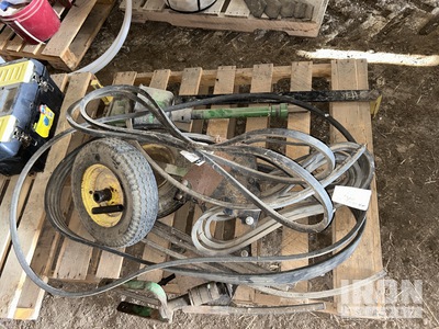 qty of Belts & Combine unplugging tool