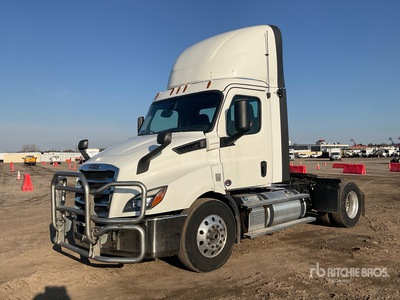 2020 Freightliner Cascadia 116 4x2 S/A Day Cab Truck Tractor