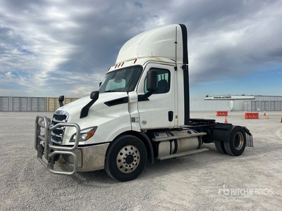 2019 Freightliner Cascadia 116 4x2 S/A Day Cab Truck Tractor