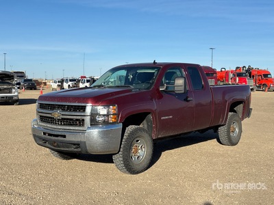 2009 Chevrolet Silverado 2500HD 4x4 Extended Cab Pick-up