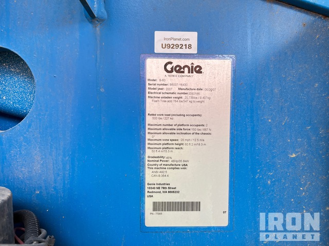 ELEVADOR TELESCóPICO 2007 GENIE 4WD S60