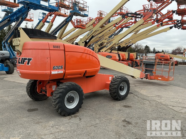 ELEVADOR TELESCóPICO 2006 JLG 4WD 600S