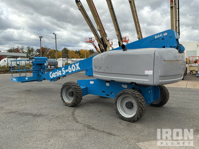 ELEVADOR TELESCóPICO 2013 GENIE 4WD S60X