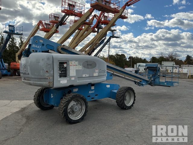 ELEVADOR TELESCóPICO 2013 GENIE 4WD S60X