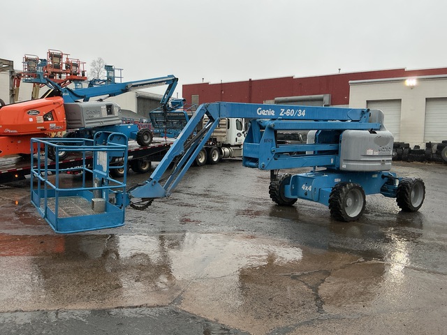 2013 Genie Z-60/34 4WD Diesel Articulating Boom Lift