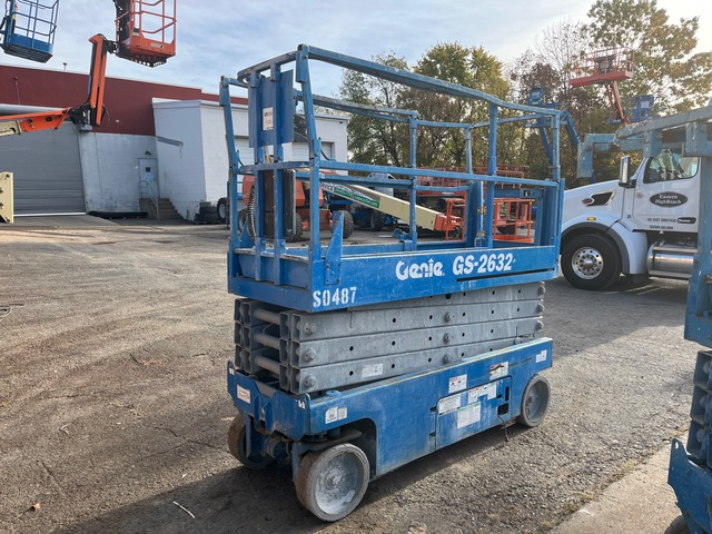 2006 Genie GS-2632 Electric Scissor Lift