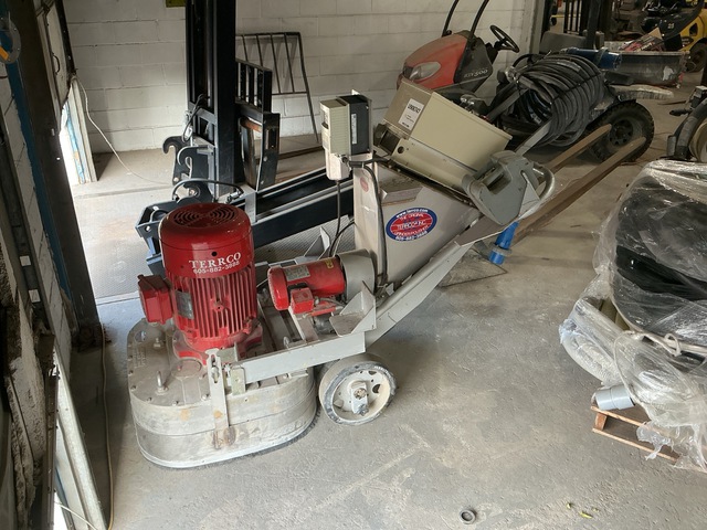 Terrco 3100-3P-SP Electric Concrete Grinder Terrco 3100-3P-SP Electric Concrete Grinder