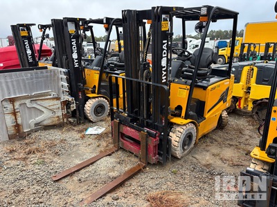2021 Hyundai 25B-9U 4700 lb Chariot Élévateur Électrique