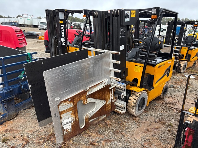 2021 Hyundai 25B-9U 2500 lb Electric Forklift 2021 Hyundai 25B-9U 2500 lb Electric Forklift