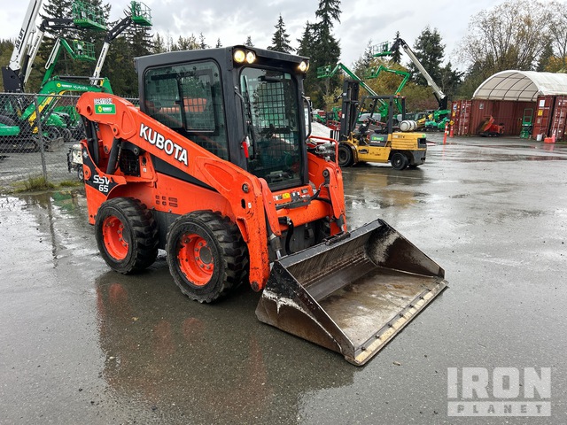 MINI CARGADOR SOBRE RUEDAS 2019 KUBOTA SSV65P