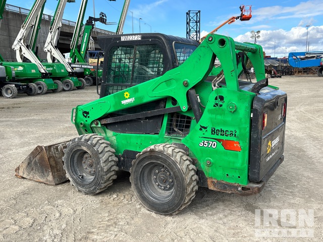 MINI CARGADOR SOBRE RUEDAS 2018 BOBCAT LOADER
