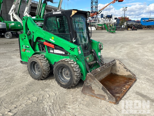MINI CARGADOR SOBRE RUEDAS 2018 BOBCAT LOADER