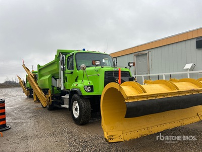 2017 Freightliner 108SD 6x4 Schneepflug-Lastzug