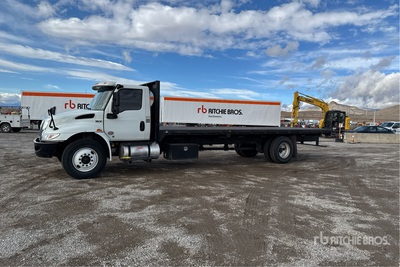 2020 International MV607 4x2 Table Top Truck