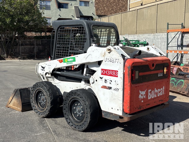 MINI CARGADOR SOBRE RUEDAS 2018 BOBCAT LOADER