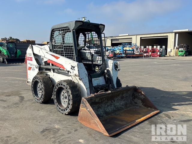 MINI CARGADOR SOBRE RUEDAS 2019 BOBCAT LOADER