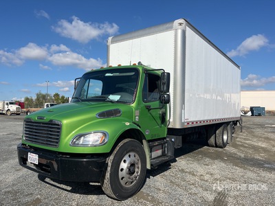 2019 Freightliner M2106 4x2 Furgoneta caja cerrada
