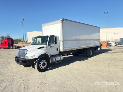 2019 International 4300 4x2 Gesloten vrachtwagen