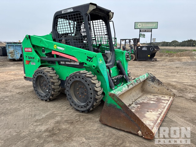 MINI CARGADOR SOBRE RUEDAS 2018 BOBCAT LOADER
