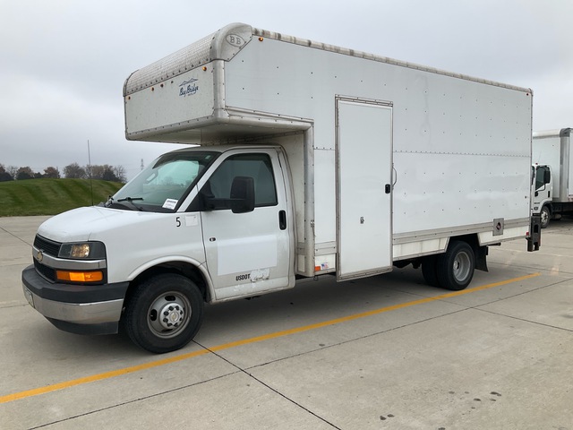 2019 Chevrolet Express 3500 4x2 Van Truck